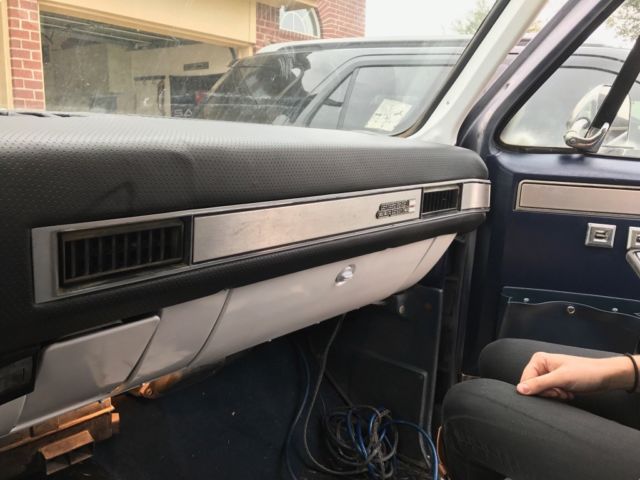 1985 GMC Jimmy SLE - photo 12