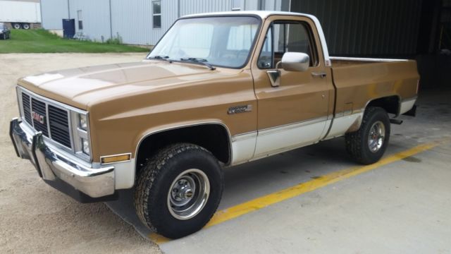 1985 GMC k10 k1500 4x4 Gen 5 l83 5.3 6 speed transmission c10 1985 Chevrolet C-10 Sierra Classic