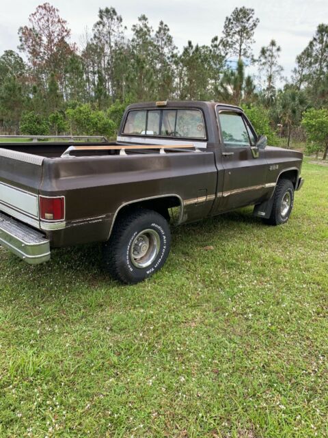 1985 GMC Sierra 1500 - photo 9