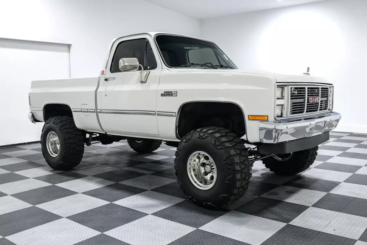 1985 GMC K15 73633 Miles White Pickup Truck 350ci V8 Turbo 350 1985 GMC K15