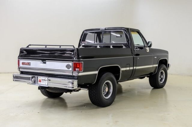 1985 GMC K1500 -- - photo 8