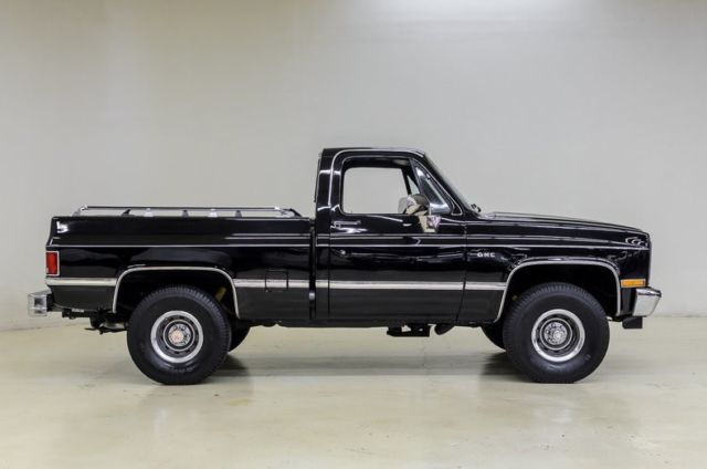 1985 GMC K1500 -- - photo 9