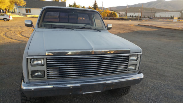 1985 GMC Sierra 1500 - photo 2