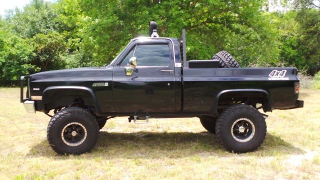 1985 GMC K1500 Sierra Classic Standard Cab Pickup 2-Door - photo 4