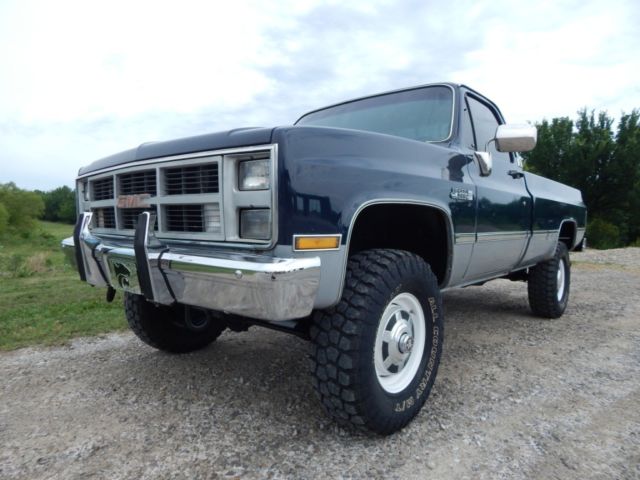 1985 GMC K20 Sierra Classic, 350 V-8, Lifted, Rust Free, 4x4 1985 Chevrolet C/K Pickup 2500 Silverado