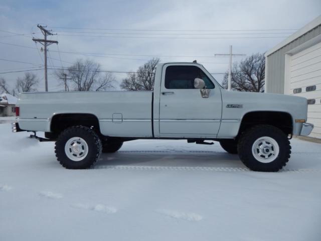 1985 Chevrolet C/K Pickup 3500 Silverado - photo 5