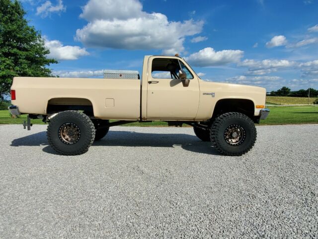 1985 GMC K3500 Sierra - photo 4