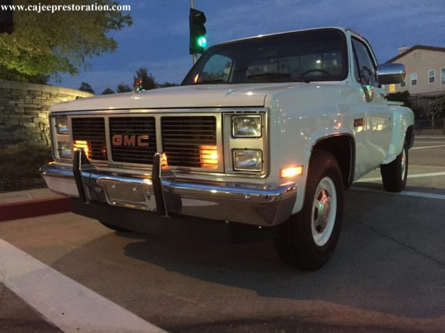 1985 GMC pickup truck stepside 1985 GMC Sierra 2500 Chevrolet