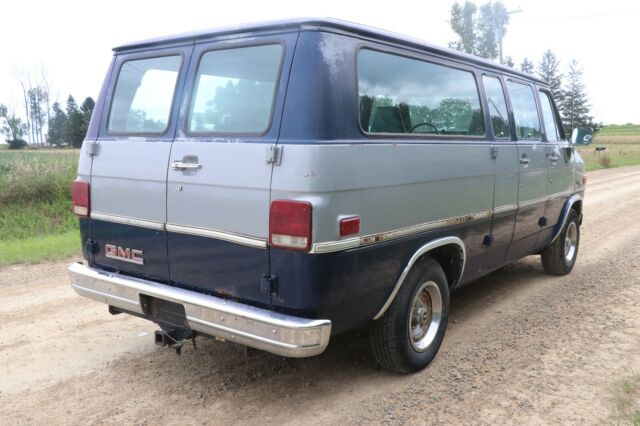 1985 GMC G2500 - photo 5