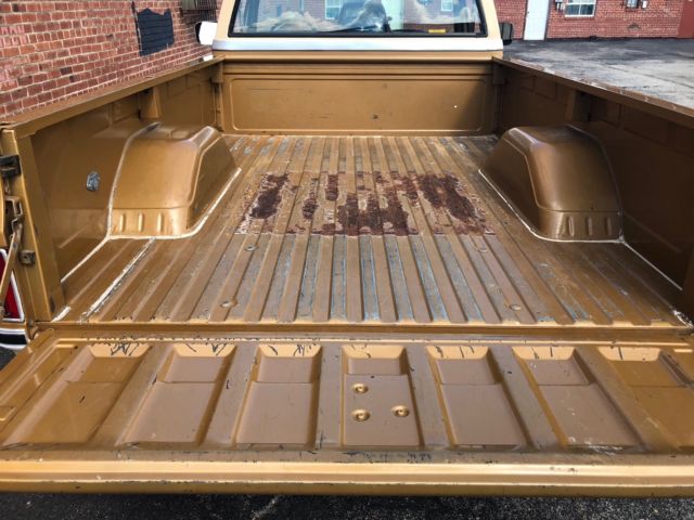 1985 Chevrolet C/K Pickup 2500 - photo 11