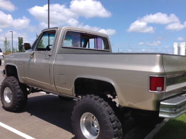 1985 GMC Sierra 1500 4x4 - photo 4