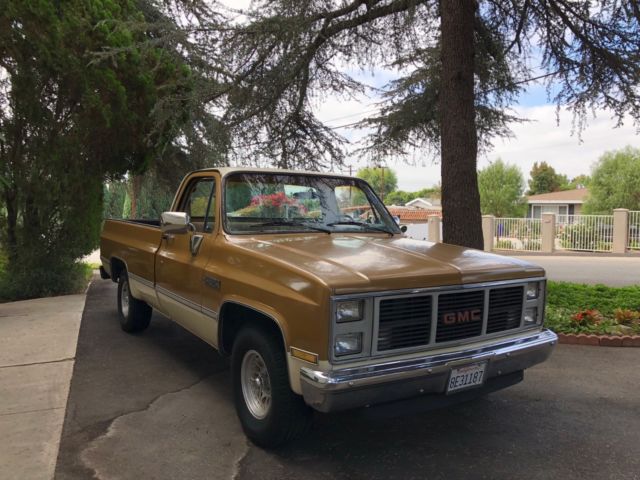 1985 GMC Sierra 1500 85,000 original miles!!! - photo 6