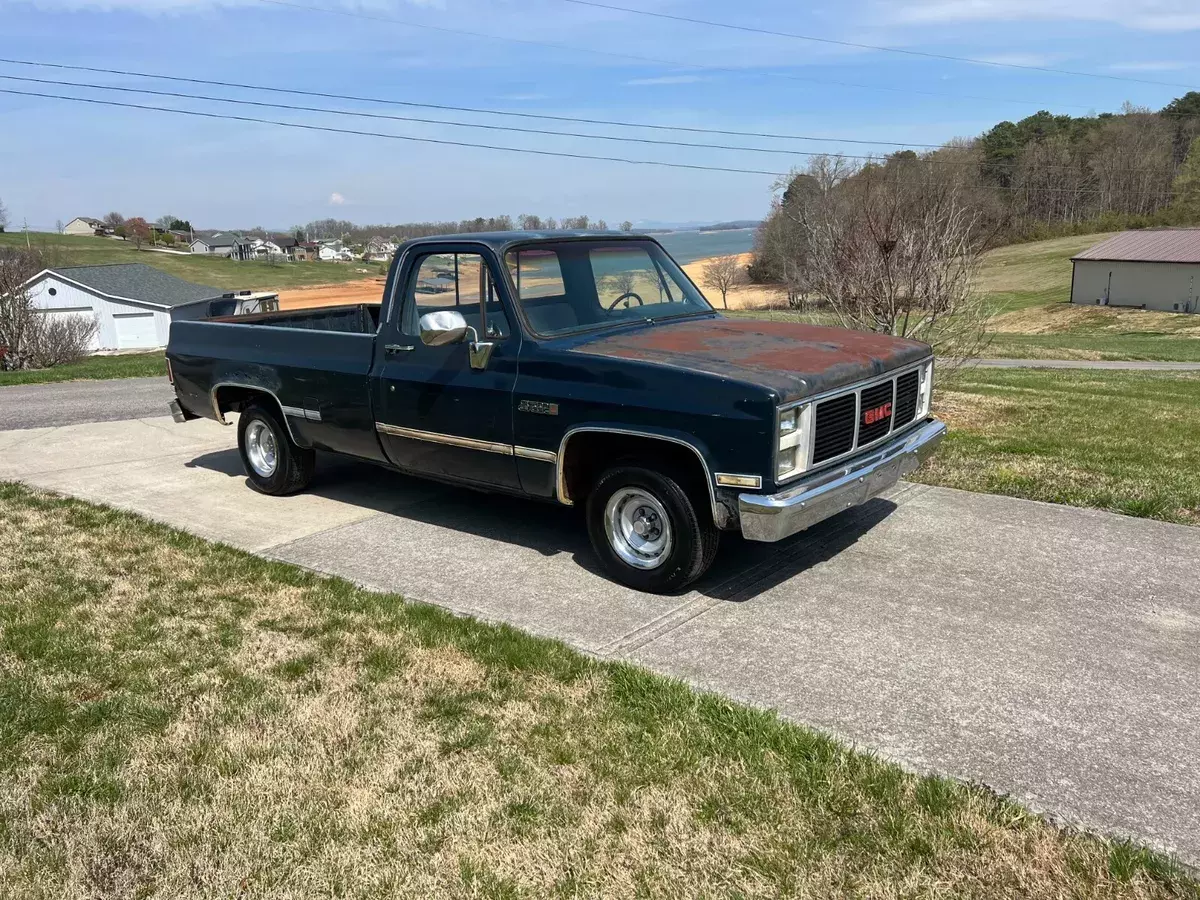 1985 GMC Sierra 1500 C10 Long Bed 2 Wheel drive Solid Southern Truck 1985 GMC Sierra 1500