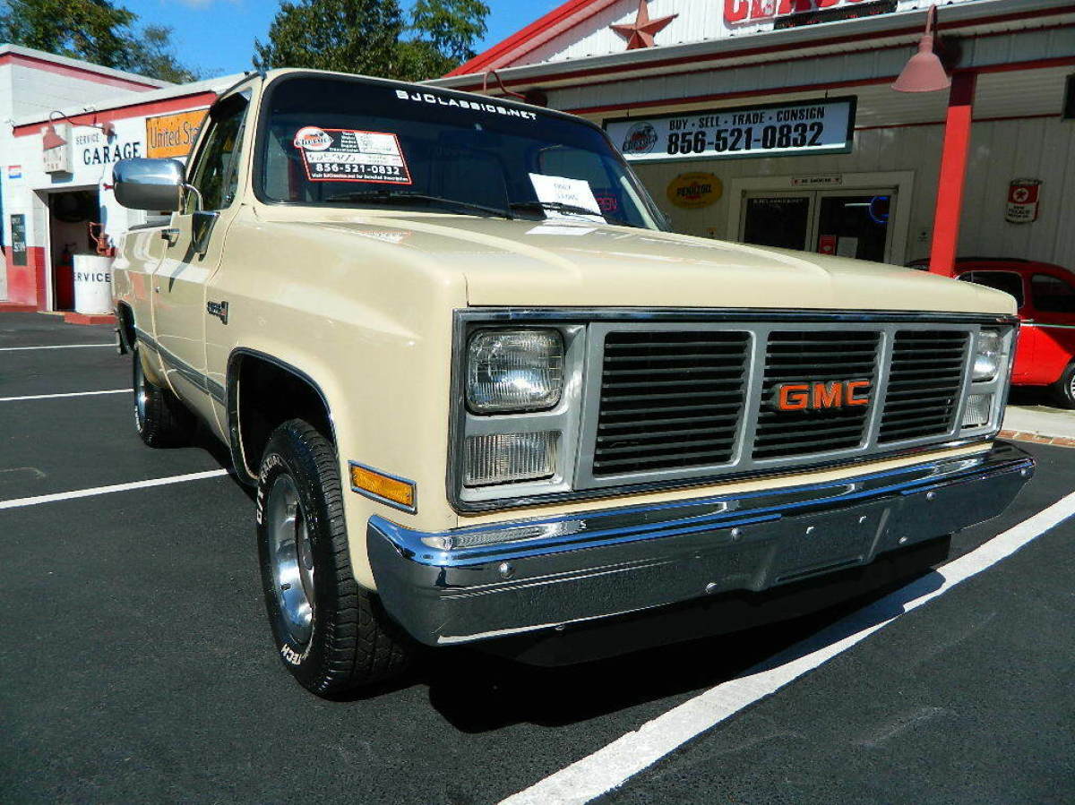 1985 GMC Sierra 1500 - photo 3