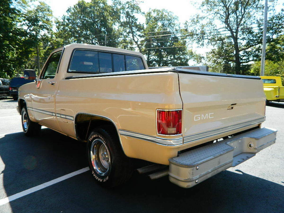 1985 GMC Sierra 1500 - photo 8