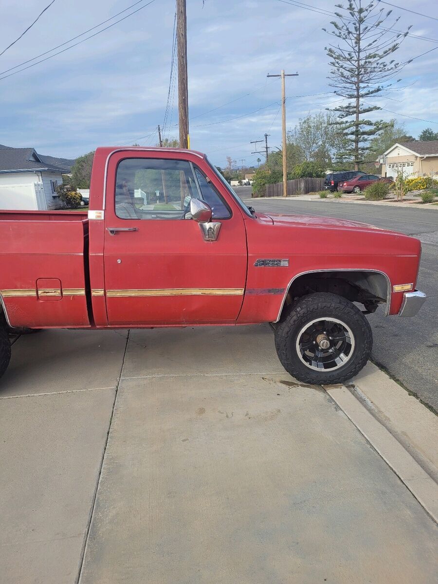 1985 GMC Sierra 1500 - photo 2