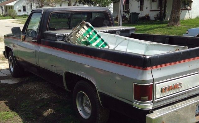 1985 GMC Sierra 1500 - photo 11