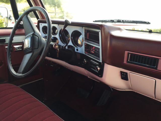 1985 GMC Sierra 2500 - photo 12