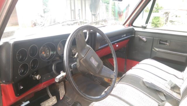 1985 GMC Sierra 2500 - photo 8