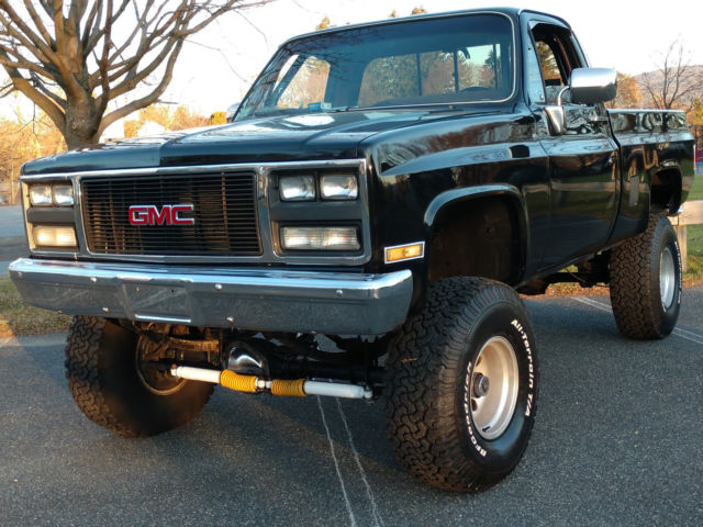 1985 GMC sierra , 8" lift , 427 big block , nice truck , roll bar 1985 GMC Sierra 1500