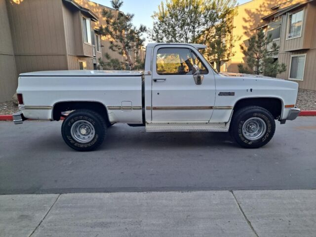1985 GMC Sierra 1500 - photo 6