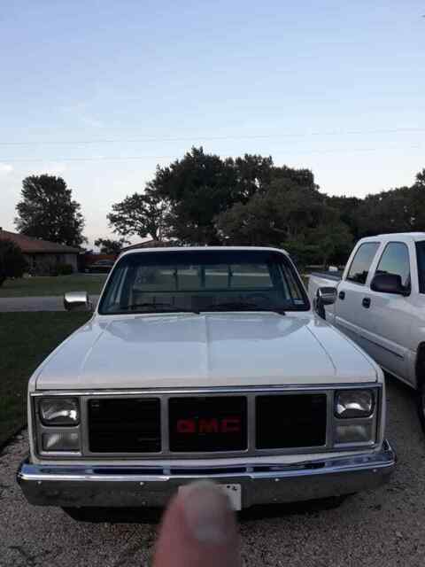 1985 GMC Sierra 1500 Classic - photo 4