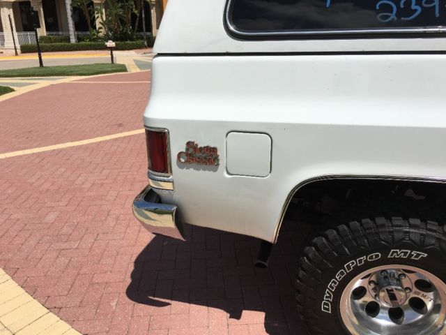 1985 GMC Jimmy Sierra Classic K1500 Jimmy Full Size SUV - photo 9