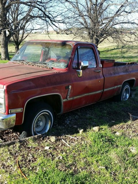 1985 GMC Sierra Classic LWB Project Truck 1985 GMC Sierra 1500