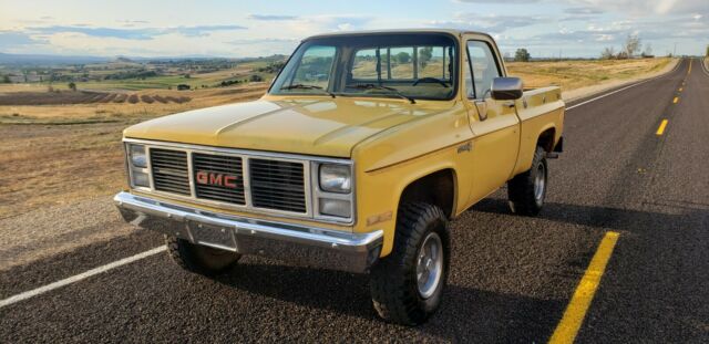 1985 GMC SIERRA K1500 REG CAB SHORT BED 4X4 RARE ORIGINAL! 1985 Chevrolet C/K Pickup 1500 Custom Cab