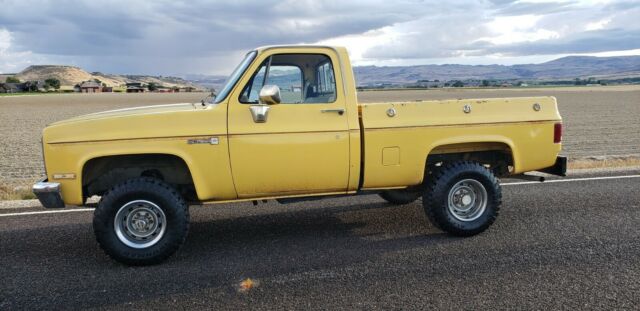 1985 Chevrolet C/K Pickup 1500 Custom Cab - photo 3