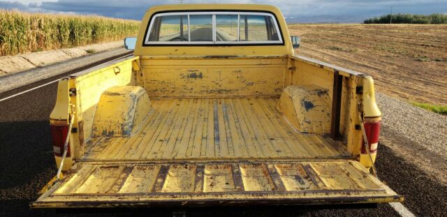 1985 Chevrolet C/K Pickup 1500 Custom Cab - photo 9