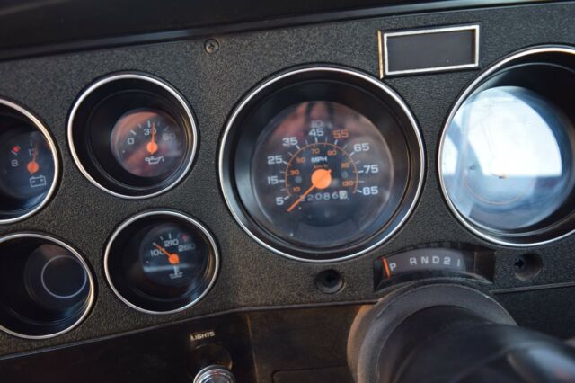 1985 GMC Sierra 3500 - photo 6