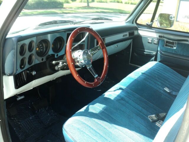 1985 GMC Sierra 1500 - photo 8