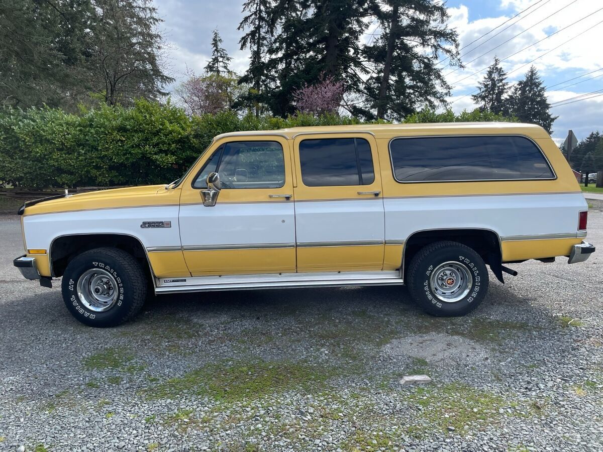 1985 GMC Suburban Sierra Classic - photo 10