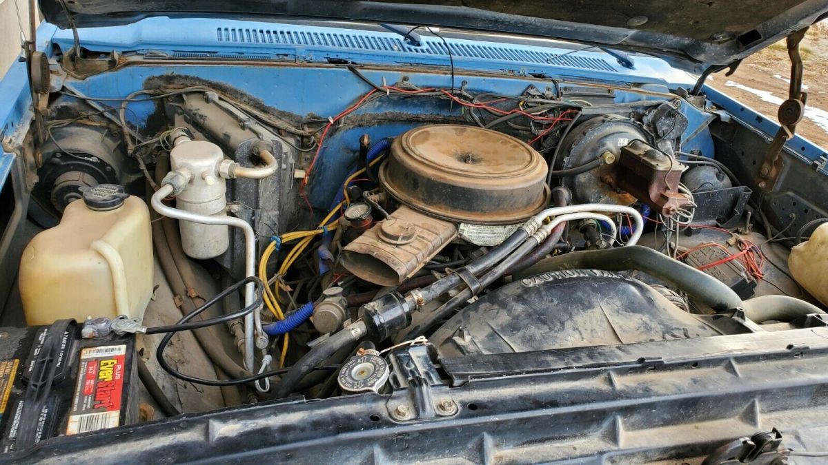 1985 GMC Suburban - photo 10