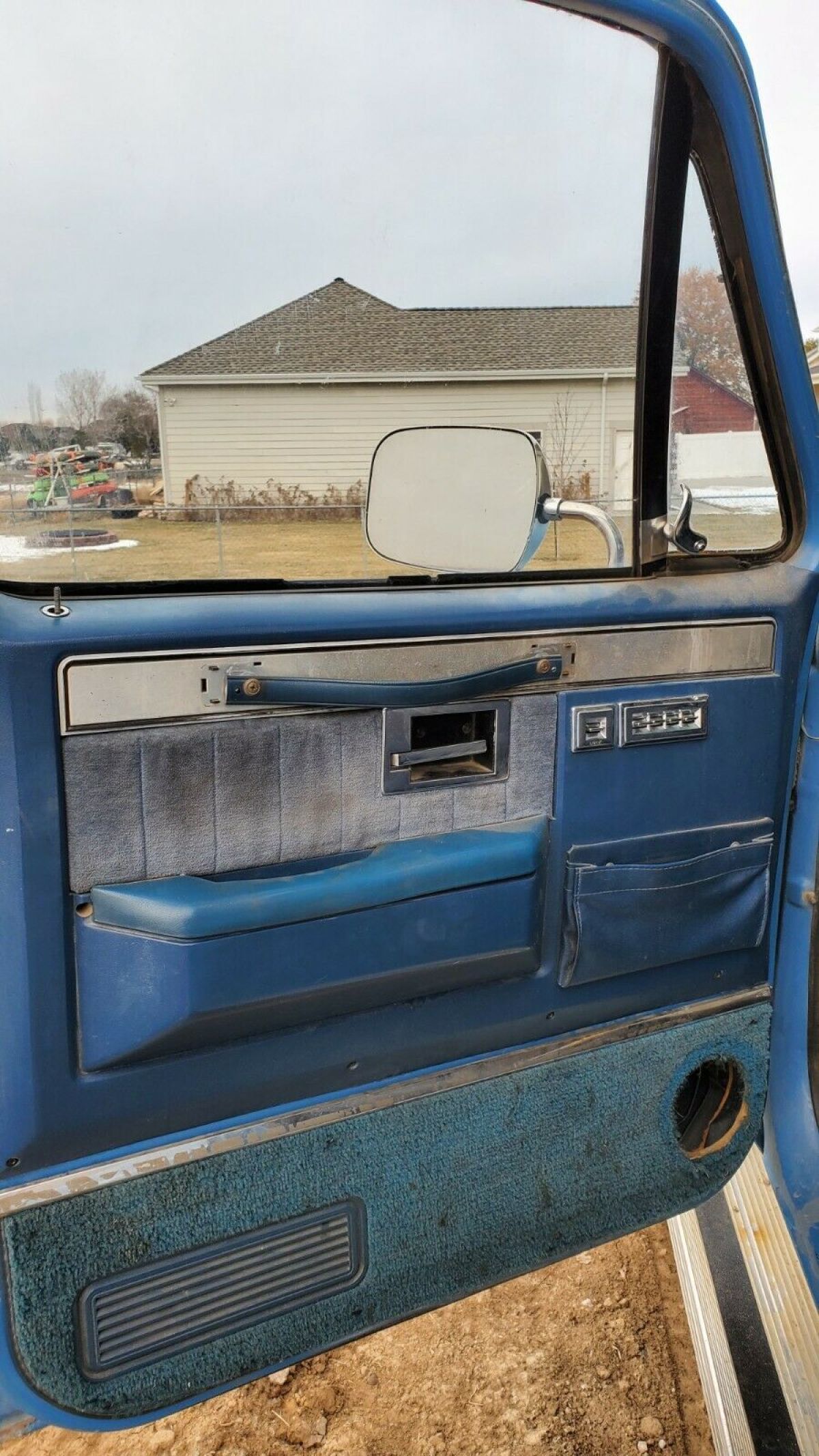 1985 GMC Suburban - photo 6