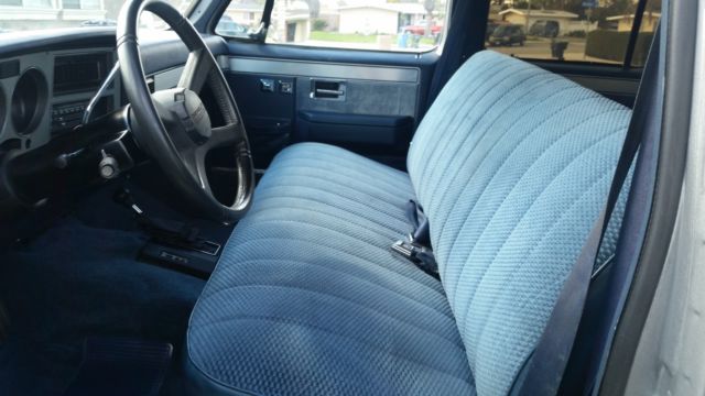 1985 GMC Suburban K2500 - 4X4 - DIESEL - photo 11