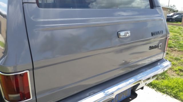 1985 GMC Suburban K2500 - 4X4 - DIESEL - photo 8