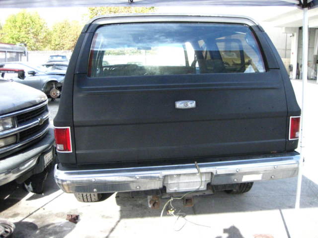 1985 GMC Suburban - photo 5