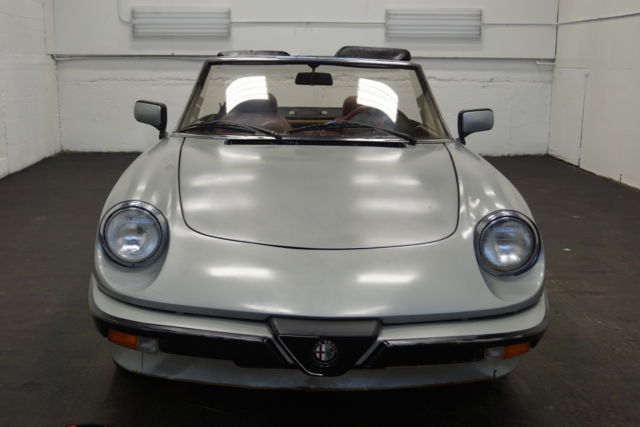 1985 Alfa Romeo Veloce 2Ltr 5 spd man - photo 8
