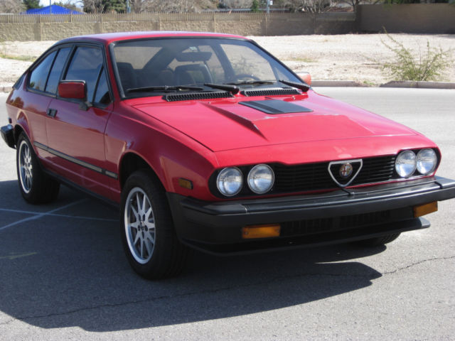 1985 Alfa Romeo GTV - photo 11