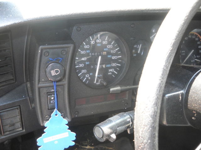 1985 Chevrolet Camaro IROC Z 28 - photo 13