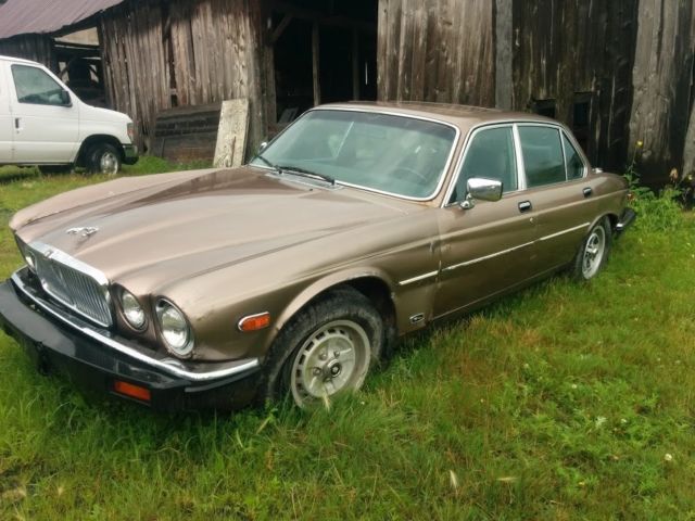 1985 JAGUAR Sovereign 1985 Jaguar Sovereign