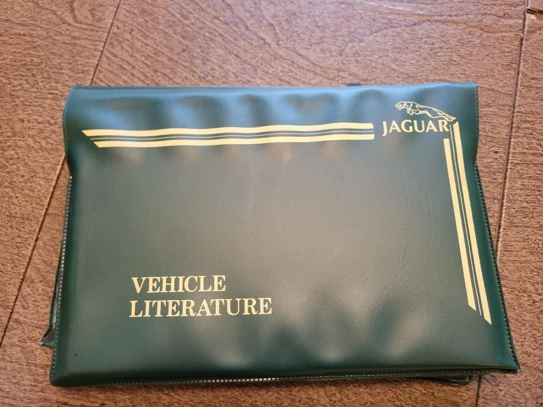 1985 Jaguar XJ6 leather - photo 13