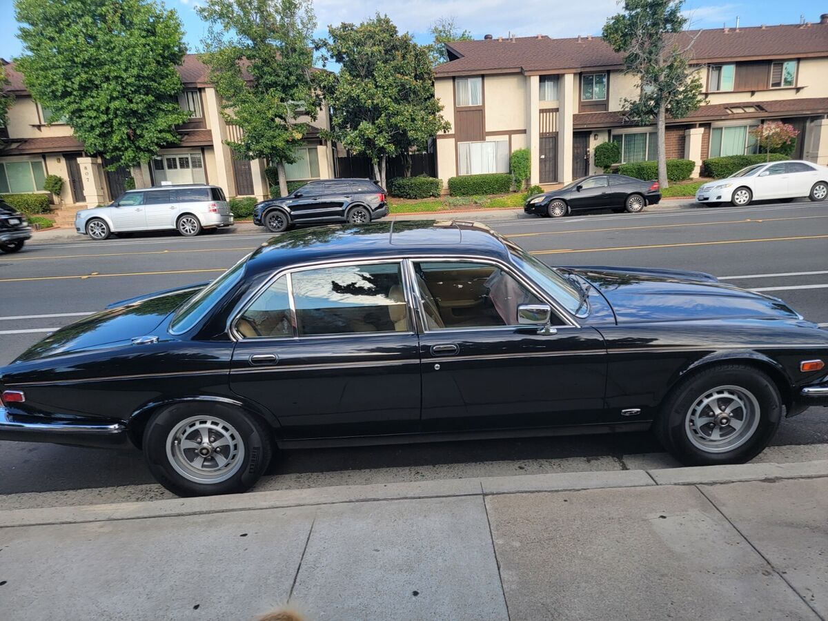 1985 Jaguar XJ6 - photo 5