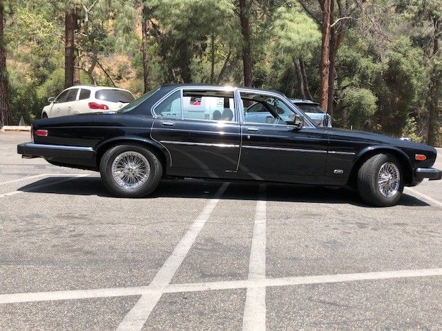 1985 Jaguar XJ Vanden Plas - photo 3