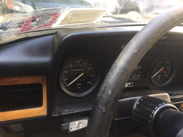 1985 Jaguar XJS H.E - photo 2