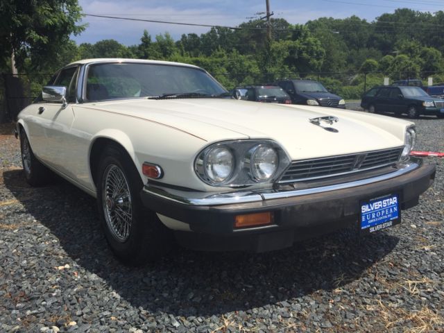 1985 JAGUAR XJS HE ** CLASSIC JAGUAR MUST BUY**ONE OWNER VEHICLE** 1985 Jaguar XJS HE COUPE
