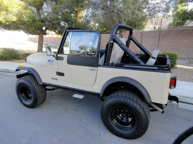1985 Jeep CJ JEEP CJ7 Renegade with extras - photo 11