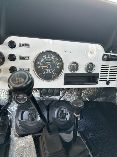 1985 Jeep CJ CJ7 - photo 11